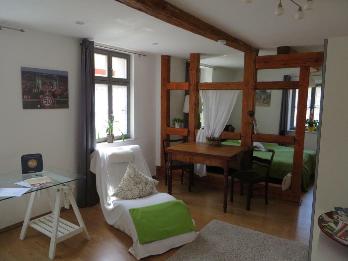 נאומבורג Privatzimmer Othmarsweg מראה חיצוני תמונה